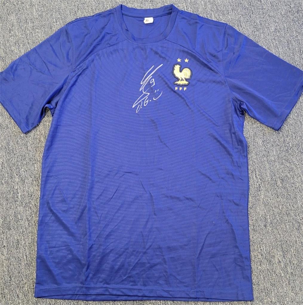 Olivier Giroud Signed France Soccer Jersey Beckett Authenticated: Olivier Giroud Signed France Soccer Jersey Beckett Authenticated This is an original signed jersey of Olivier Giroud, featuring his autograph. The jersey represents the French national soccer team. Au