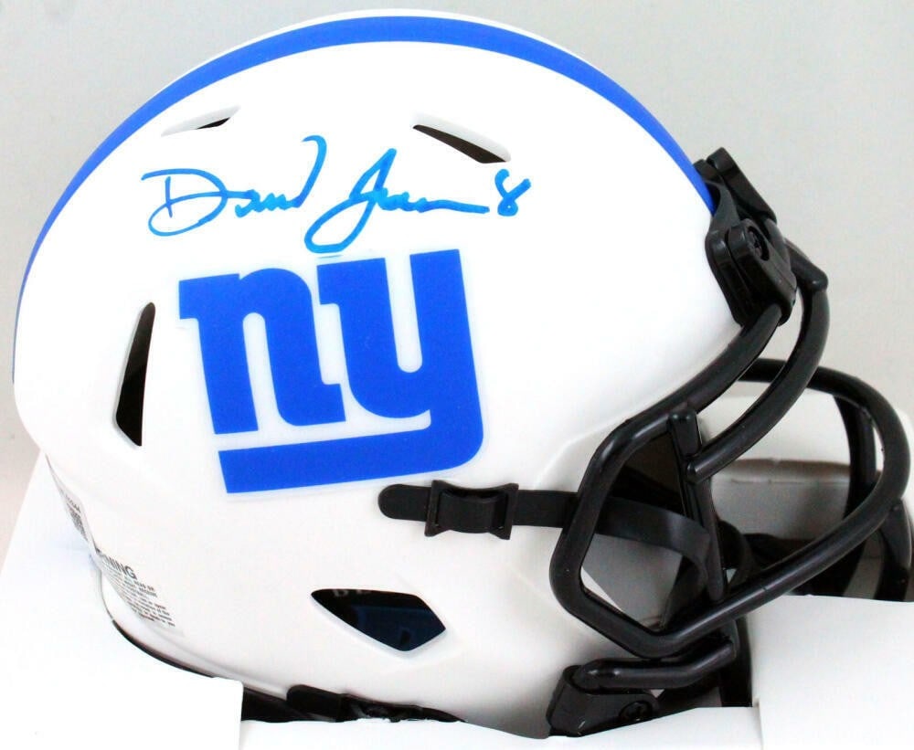 Daniel Jones Signed New York Giants Lunar Speed Mini Helmet Beckett Authenticated: Daniel Jones Signed New York Giants Lunar Speed Mini Helmet Beckett Authenticated This is an original New York Giants Lunar Speed mini helmet autographed by Daniel Jones. The helmet features the team'