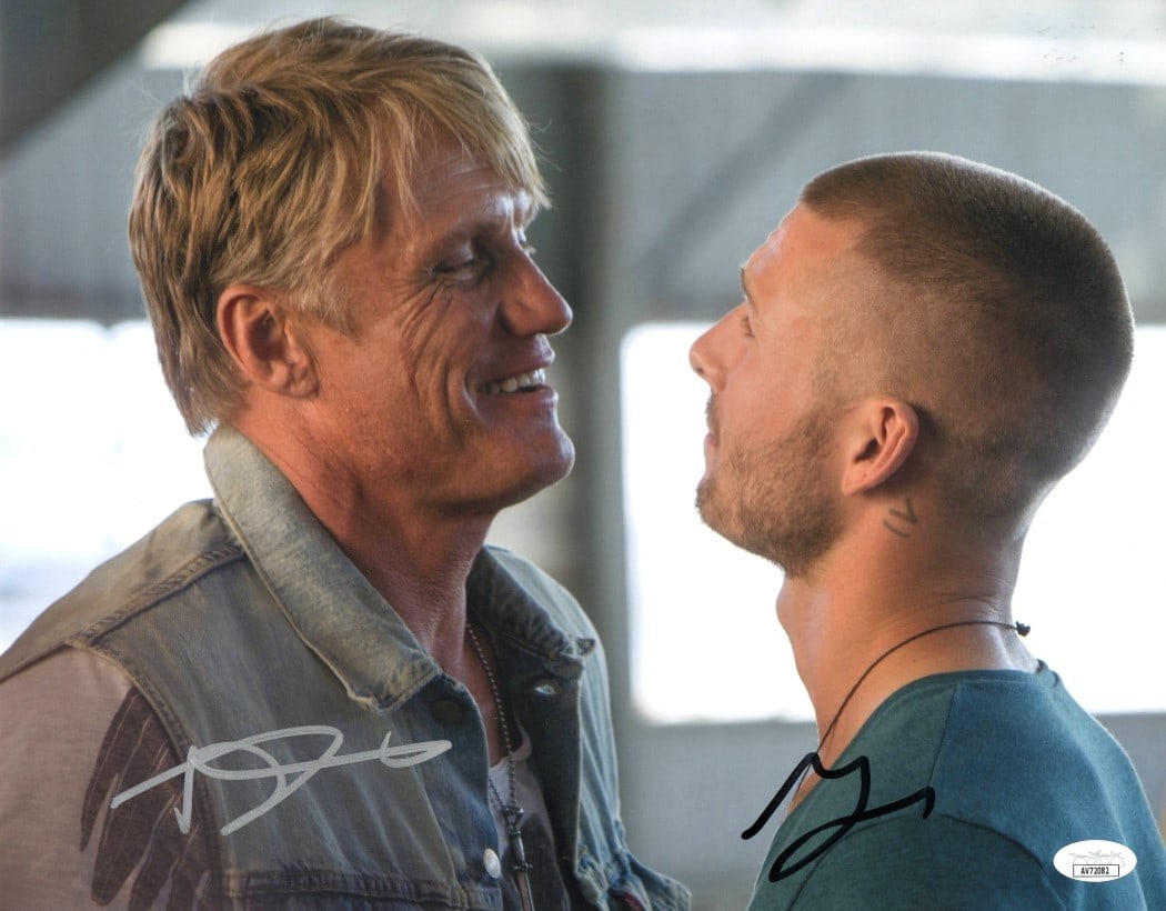Dolph Lundgren Glen Powell Signed 11x14 Photo Expendables 4 JSA Authenticated: Dolph Lundgren Glen Powell Signed 11x14 Photo Expendables 4 JSA Authenticated This captivating 11x14 photograph features the autographs of renowned actors Dolph Lundgren and Glen Powell from the actio