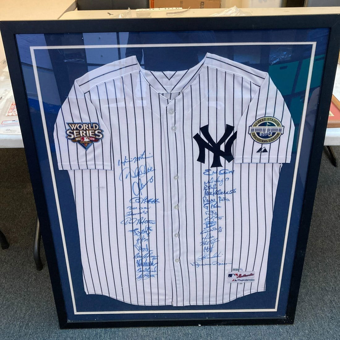 2009 New York Yankees Team Signed Jersey Limited Ed 2/6 Steiner Authenticated (1 of 10)