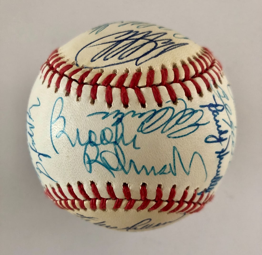 1988 New York Mets Old Timers Day Baseball 28 Signatures JSA Authenticated: 1988 New York Mets Old Timers Day Baseball 28 Signatures JSA Authenticated This unique 1988 New York Mets Old Timers Day signed baseball is a must-have for any serious collector. Authentically signed