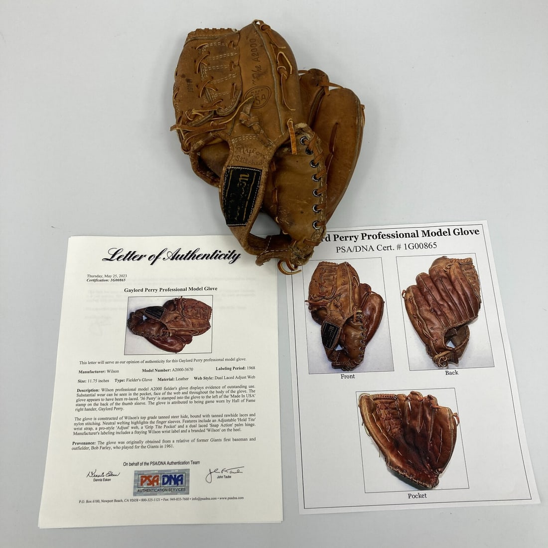 1968 Gaylord Perry Game Used Wilson A 2000 Glove PSA DNA COA RARE: 1968 Gaylord Perry Game Used Wilson A 2000 Glove PSA DNA COA RARE This rare 1968 game-used Wilson baseball glove belonged to Hall of Fame pitcher Gaylord Perry, known for his unique pitching style and
