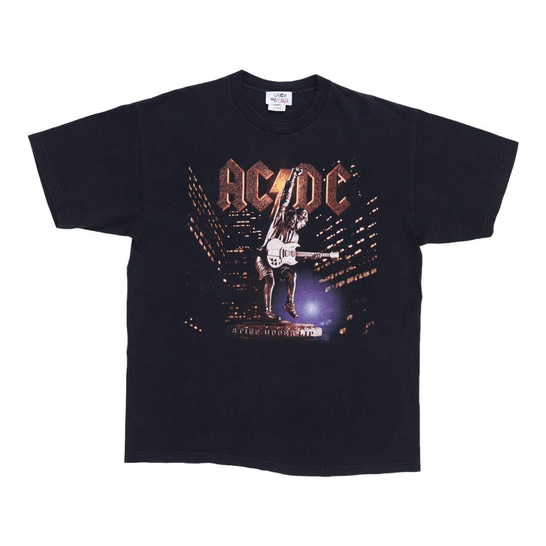 Vintage 2000 ACDC Stiff Upper Lip Tour Black Cotton Band Shirt XL: Vintage 2000 ACDC Stiff Upper Lip Tour Black Cotton Band Shirt XL This is an original vintage 2000 AC/DC Stiff Upper Lip Tour shirt featuring graphics on both the front and back. The shirt is made fro