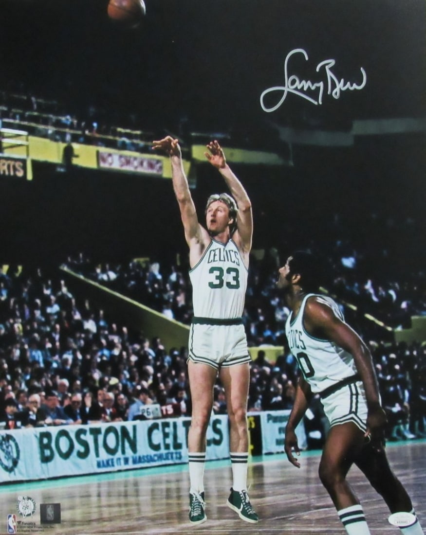 Larry Bird Signed 16x20 Photo Boston Celtics JSA Authenticated: Larry Bird Signed 16x20 Photo Boston Celtics JSA Authenticated This is a stunning 16x20 photograph of Larry Bird, a Hall of Fame basketball player, proudly representing the Boston Celtics. The photo i