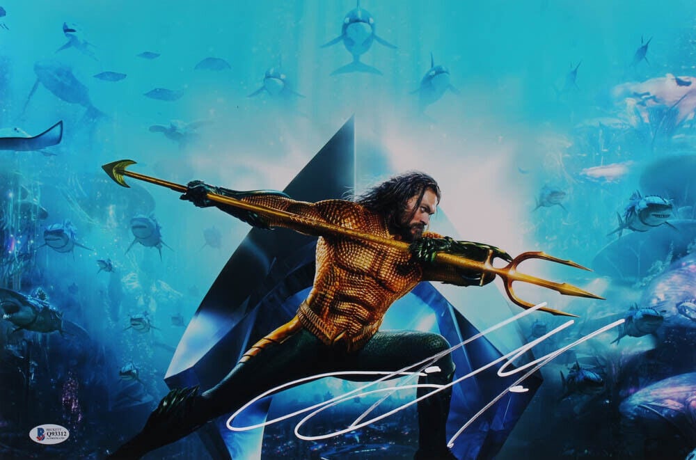 Jason Momoa Aquaman Signed 11x18 Photo BAS Beckett Authenticated: Jason Momoa Aquaman Signed 11x18 Photo BAS Beckett Authenticated This listing features an original 11x18 photo signed by Jason Momoa, renowned for his portrayal of Aquaman. The autograph is authentica