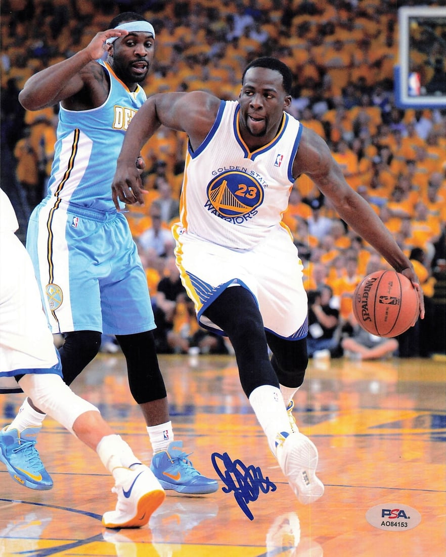 Draymond Green Autographed 8x10 Photo PSA/DNA Golden State Warriors: Draymond Green Autographed 8x10 Photo PSA/DNA Golden State Warriors This is a professionally printed 8x10 photograph featuring Draymond Green of the Golden State Warriors, personally signed by the pla