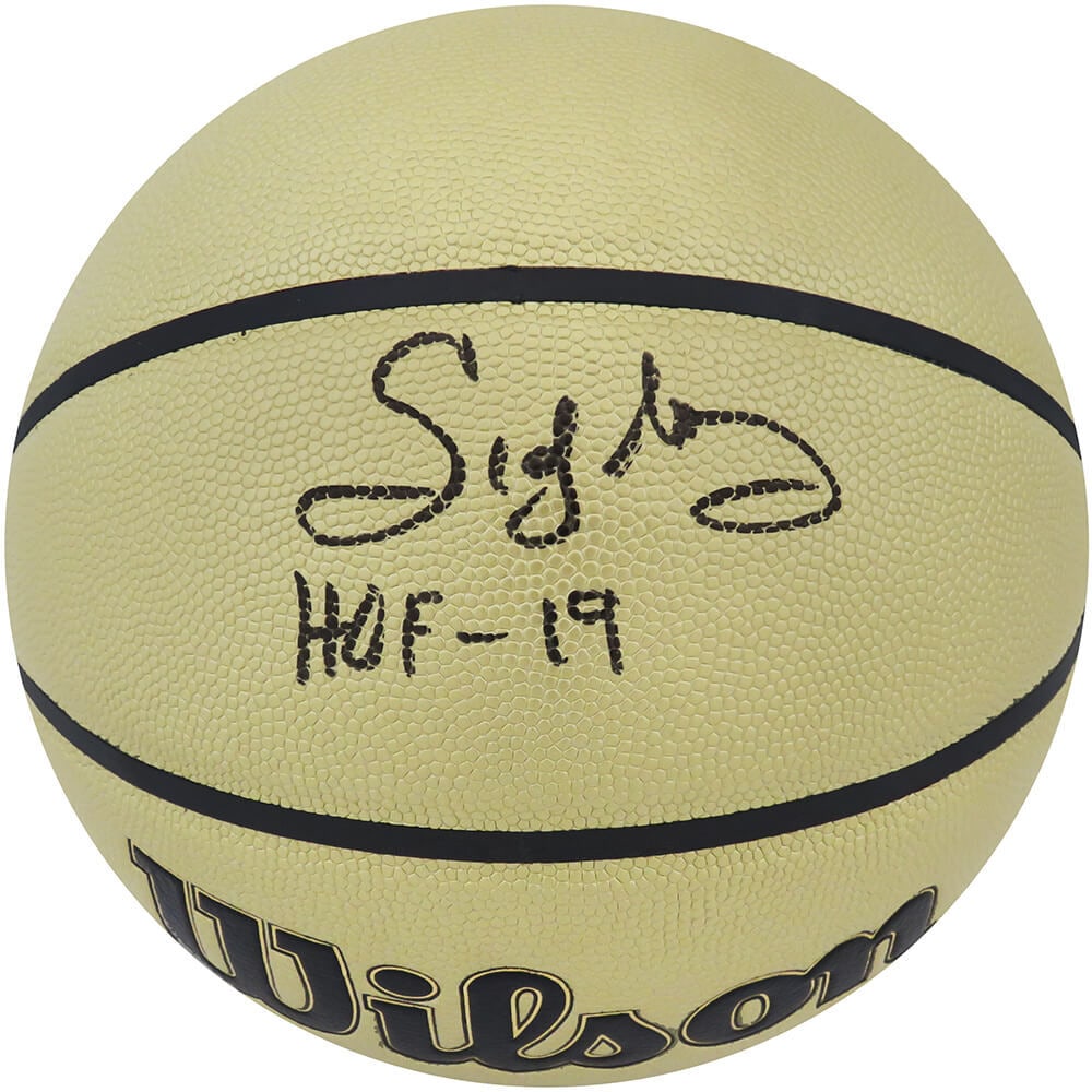 Sidney Moncrief Signed Wilson Gold NBA Basketball HOF 19 COA: Sidney Moncrief Signed Wilson Gold NBA Basketball HOF 19 COA Sidney Moncrief Signed Wilson Gold NBA Basketball HOF 19 COA This is a signed Wilson gold NBA basketball by Sidney Moncrief, featuring the