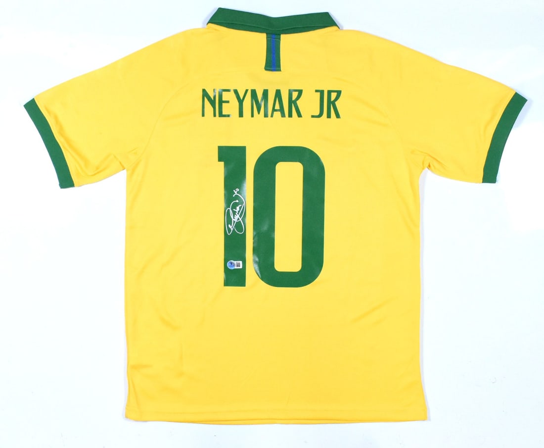 Neymar JR Signed Brazil Home Jersey #10 Beckett Hologram (1 of 3)