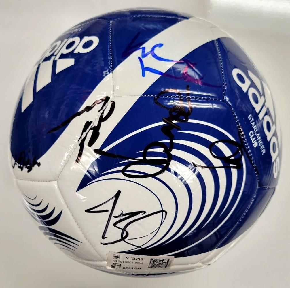 Ted Lasso Signed Soccer Ball with 11 Cast Autographs Beckett Authenticated: Ted Lasso Signed Soccer Ball with 11 Cast Autographs Beckett Authenticated This is an original signed soccer ball featuring the autographs of the cast from the acclaimed show "Ted Lasso." Notable sign