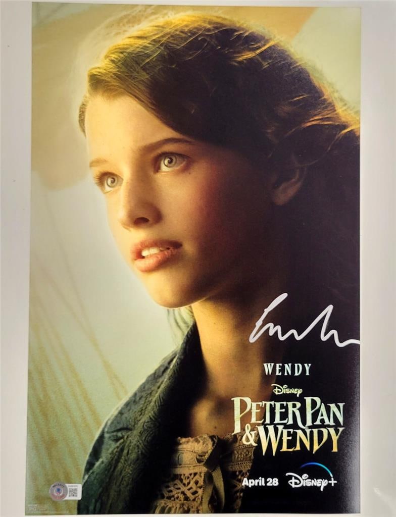 Ever Anderson Autographed 12x18 Photo Peter Pan & Wendy Beckett Authenticated: Ever Anderson Autographed 12x18 Photo Peter Pan & Wendy Beckett Authenticated This is a 12x18 photograph from the movie "Peter Pan & Wendy," featuring the signature of Ever Gabo Anderson. The autograp