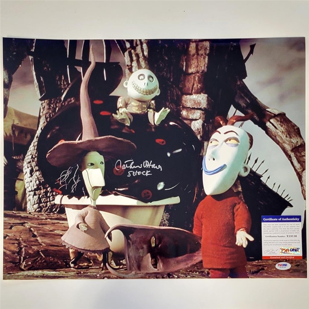 Nightmare Before Christmas 16x20 Photo Signed by Catherine O'Hara PSA Authenticated: Nightmare Before Christmas 16x20 Photo Signed by Catherine O'Hara PSA Authenticated This is a 16x20 original photograph from the movie The Nightmare Before Christmas, signed by Catherine O'Hara as "Sh