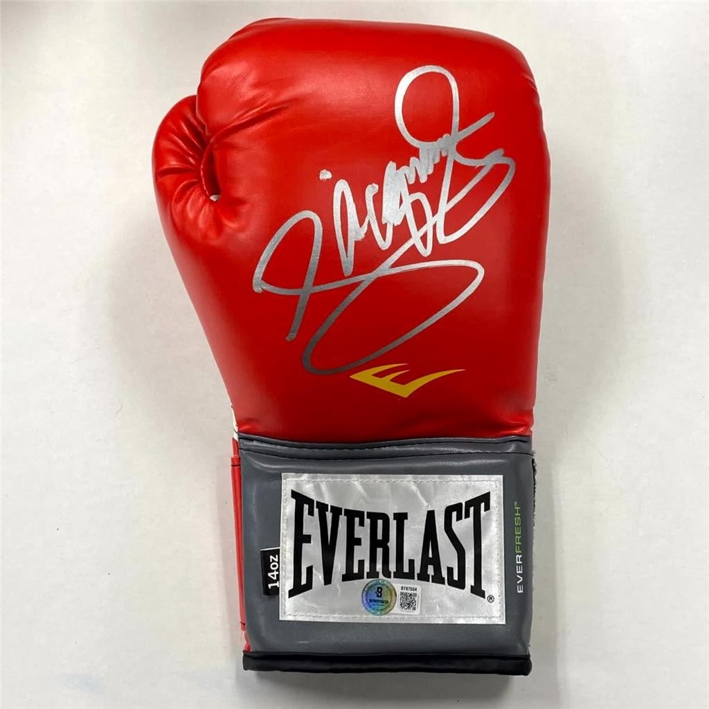 Everlast Boxing Glove Autographed by Manny Pacquiao Beckett Authenticated (1 of 4)