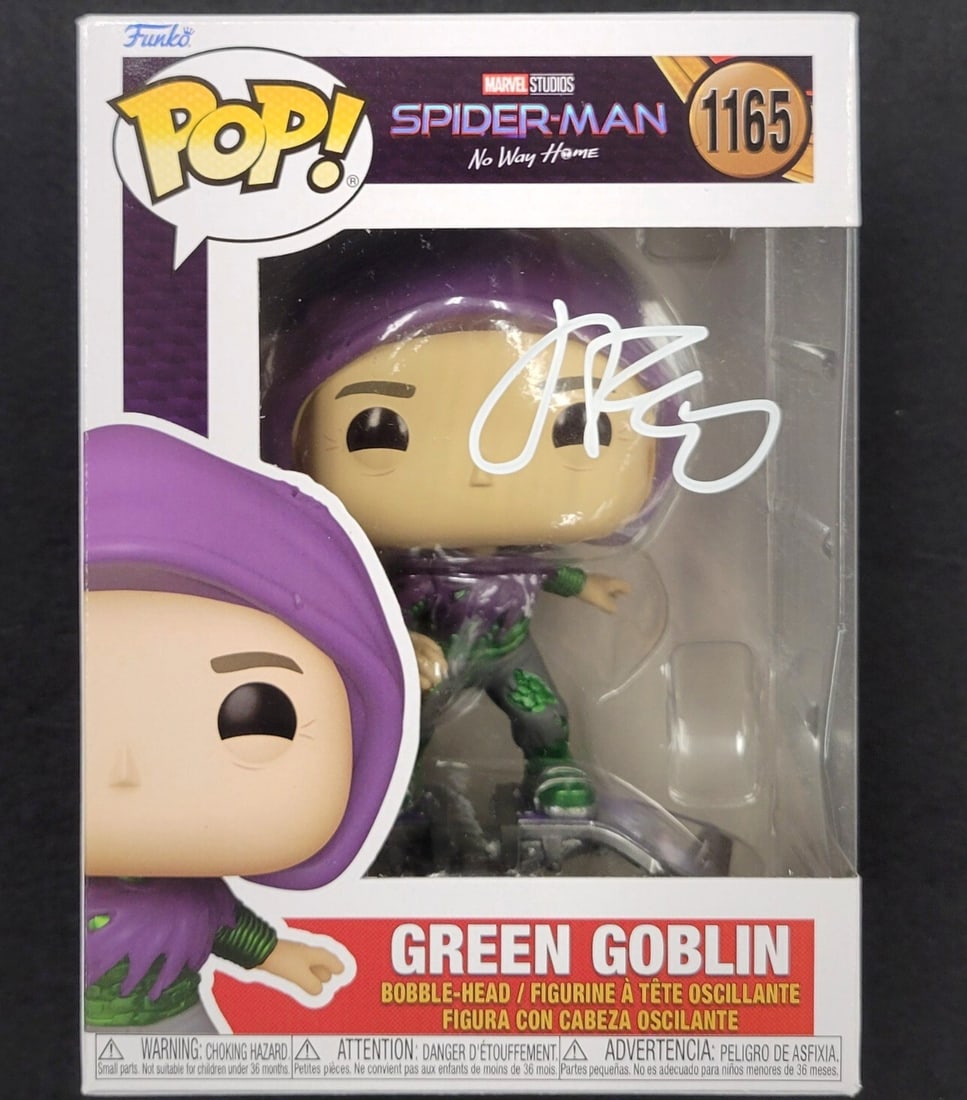 Green Goblin Funko Pop signed by James Franco Beckett authenticated Spider-Man collectible: Green Goblin Funko Pop signed by James Franco Beckett authenticated Spider-Man collectible This is an original Green Goblin Funko Pop! from Spider-Man, signed by James Franco. The autograph has been a