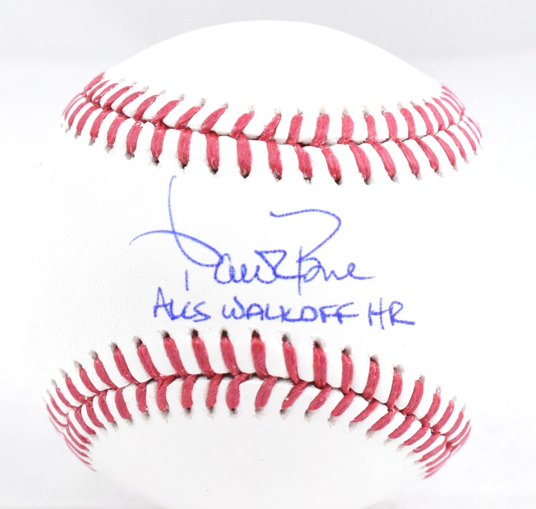 Aaron Boone Signed Rawlings OML Baseball ALCS HR Beckett Authenticated: Aaron Boone Signed Rawlings OML Baseball ALCS HR Beckett Authenticated This is an original Rawlings OML baseball autographed by Aaron Boone, featuring his signature in blue ink. The baseball commemora