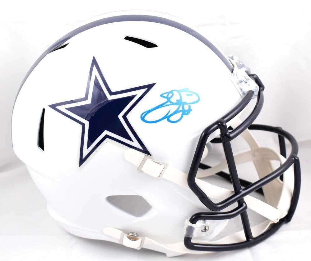 Emmitt Smith Autographed Dallas Cowboys Full Size Helmet Beckett Authenticated: Emmitt Smith Autographed Dallas Cowboys Full Size Helmet Beckett Authenticated This is an original full-size flat white speed helmet autographed by the legendary Emmitt Smith, a former star running ba