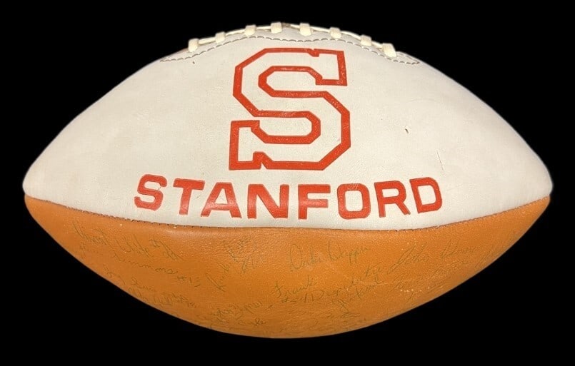 1980 Stanford Cardinal Team Signed Football John Elway JSA COA: 1980 Stanford Cardinal Team Signed Football John Elway JSA COA This 1980 Stanford Cardinal Team Signed Football is a significant piece of sports history, featuring over 35 signatures from the 1979-80
