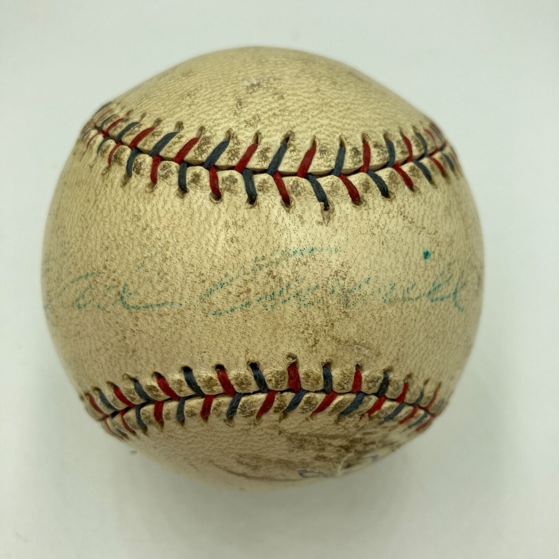 1929 Earl Averill Rookie Signed Game Used Baseball PSA/DNA LOA: 1929 Earl Averill Rookie Signed Game Used Baseball PSA/DNA LOA This is an exceptional 1929 Earl Averill Rookie single-signed American League baseball, used during his playing days. The ball features t