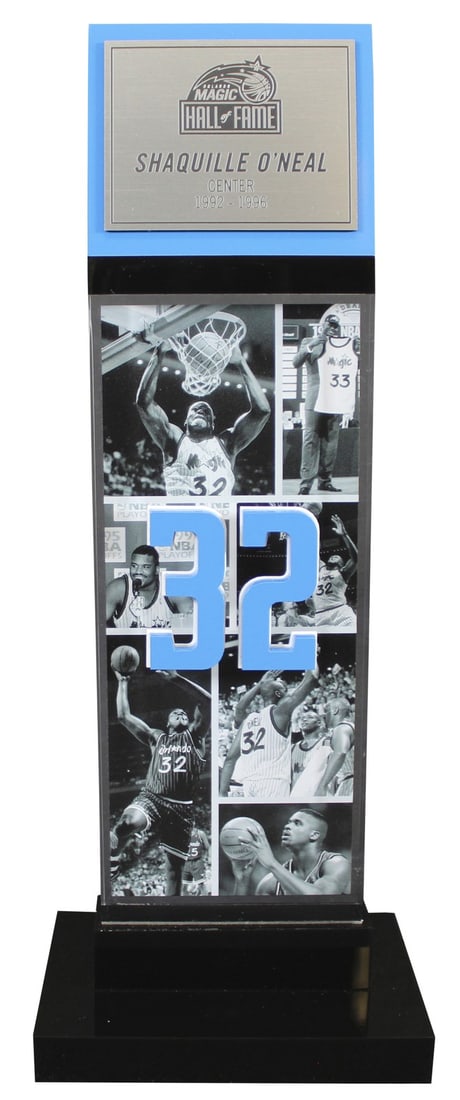2015 Orlando Magic Hall of Fame Trophy Owned by Shaquille O'Neal Unsigned: 2015 Orlando Magic Hall of Fame Trophy Owned by Shaquille O'Neal Unsigned This is a 14-inch 2015 Orlando Magic Hall of Fame Trophy that was personally owned by Shaquille O'Neal during his time with th