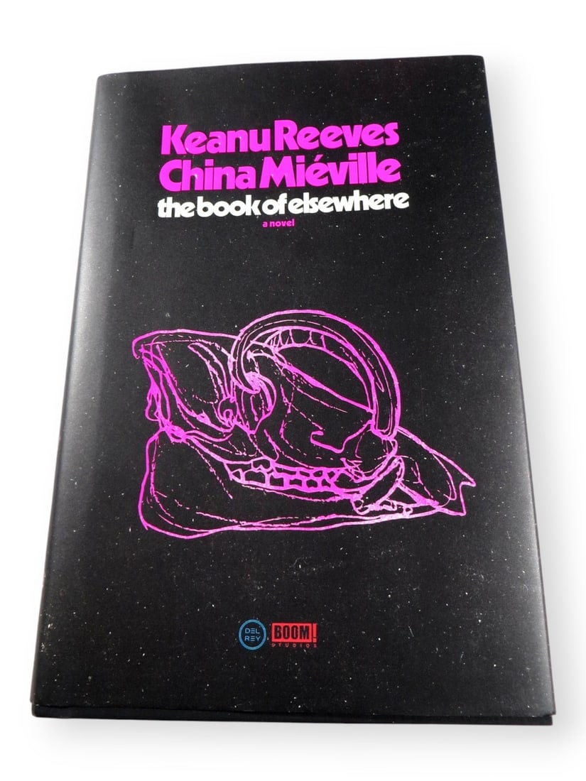 Keanu Reeves China Mieville Dual Signed Book of Elsewhere Beckett Authenticated: Keanu Reeves China Mieville Dual Signed Book of Elsewhere Beckett Authenticated This is a dual autographed edition of 'Book of Elsewhere' featuring signatures from both Keanu Reeves and China