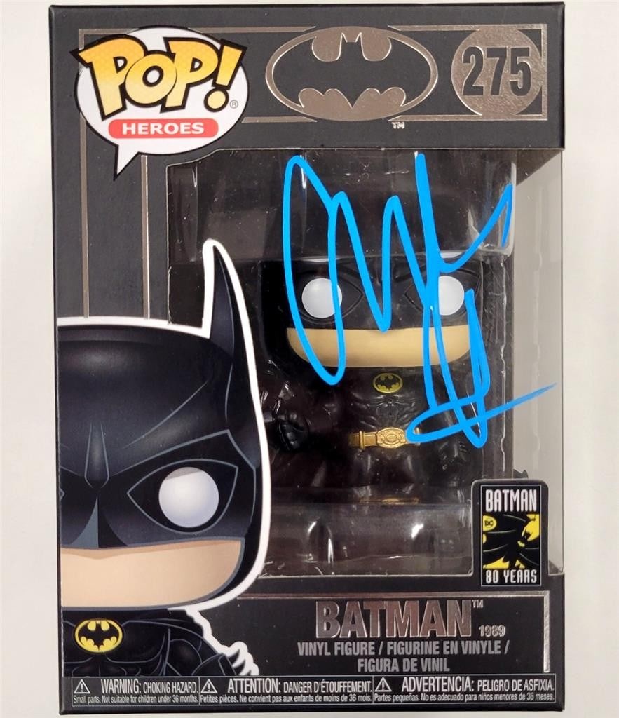 Funko Pop 275 The Dark Knight Batman autographed by Christian Bale Beckett authenticated (1 of 6)