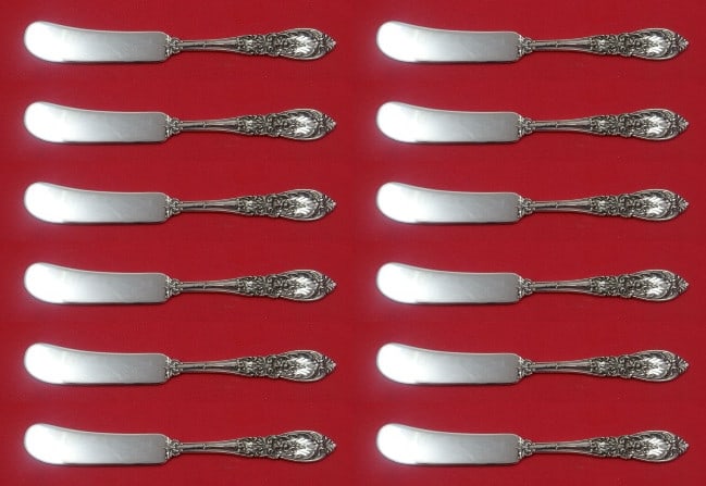International Sterling Silver 12pc Richelieu Butter Spreader Set: International Sterling Silver 12pc Richelieu Butter Spreader Set Enhance your dining experience with this elegant 12-piece butter spreader set from the Richelieu pattern by International Sterling.