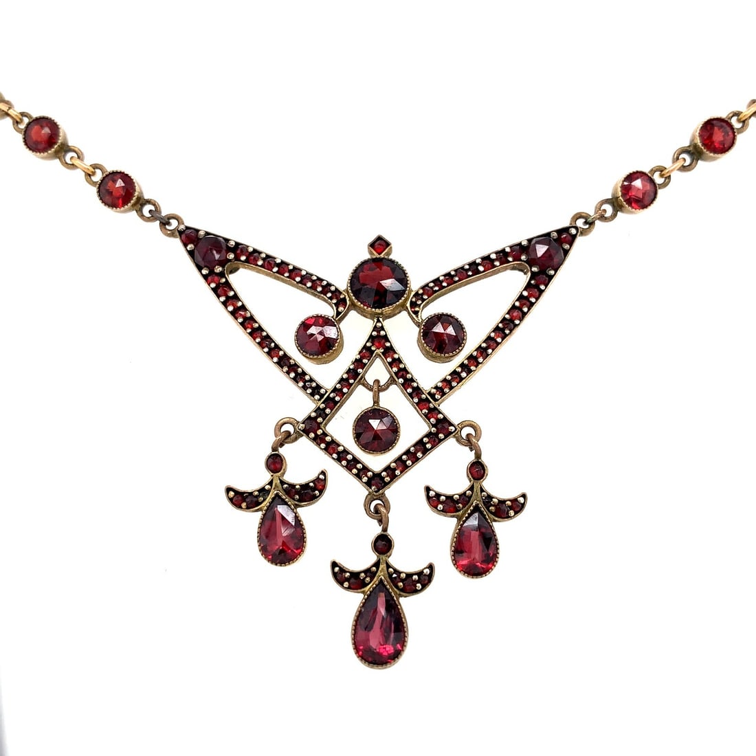 Authentic Bohemian Garnet Art Deco Necklace 19in Pear Drops GIA Certified: Authentic Bohemian Garnet Art Deco Necklace 19in Pear Drops GIA Certified This exquisite Genuine Natural Bohemian Garnet Necklace showcases a stunning Art Deco design with pear-shaped drops. Crafted f