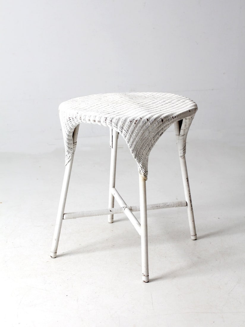 Victorian Antique White Wicker Parlor Table 28.25" Height (1 of 13)