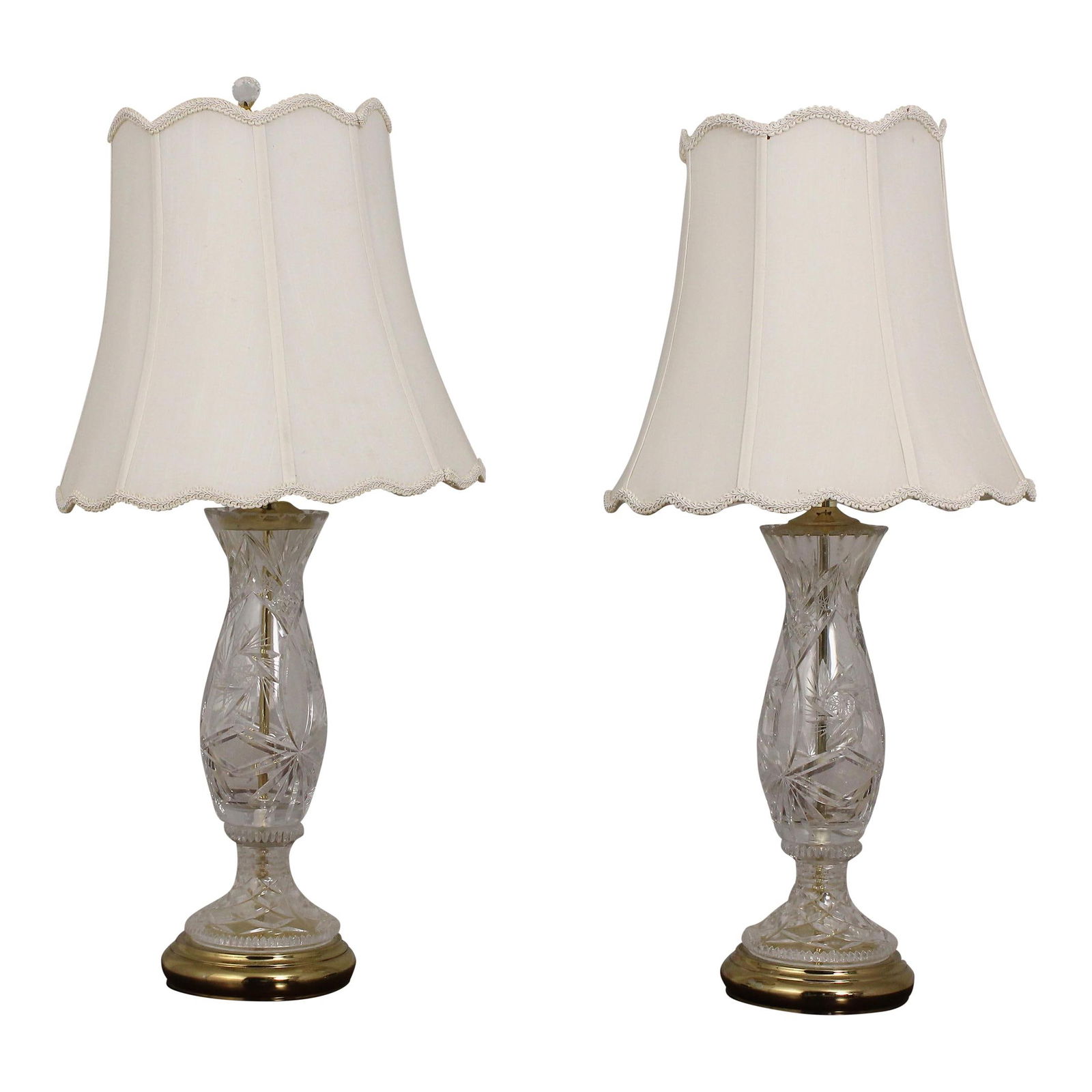 Elegant Pair of 30-Year-Old Cut Crystal Etched Table Lamps (1 of 10)