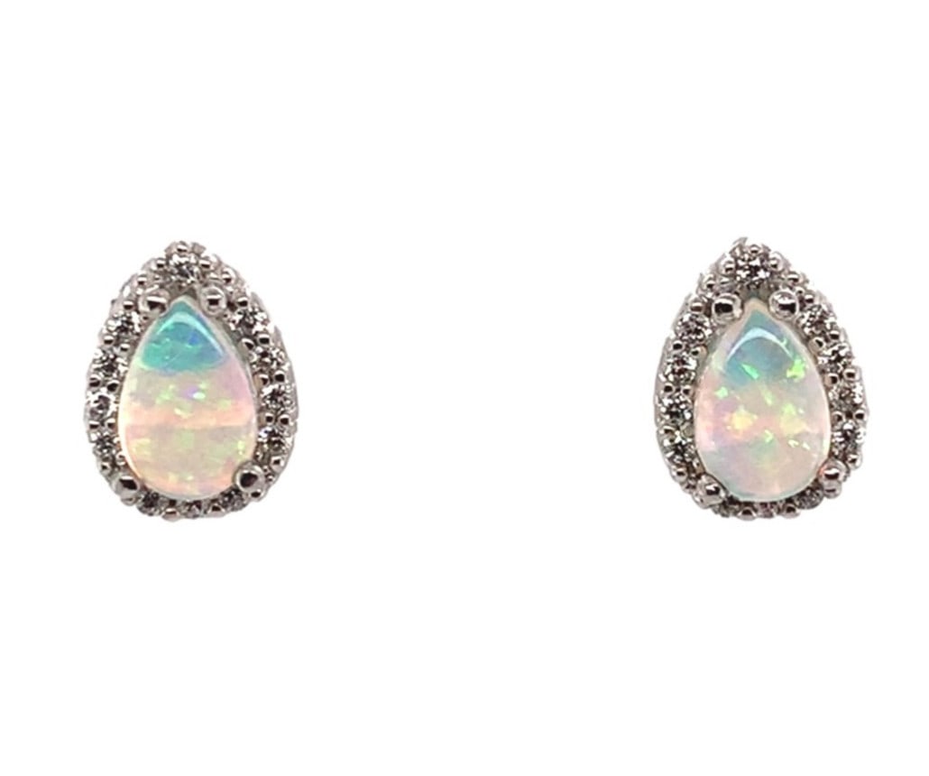 Platinum Opal Diamond Halo Stud Earrings Genuine Australian 26 Stones: Platinum Opal Diamond Halo Stud Earrings Genuine Australian 26 Stones Discover the elegance of these Platinum Pear Shape Australian Genuine Opal Diamond Halo Stud Earrings. Each earring features a stu