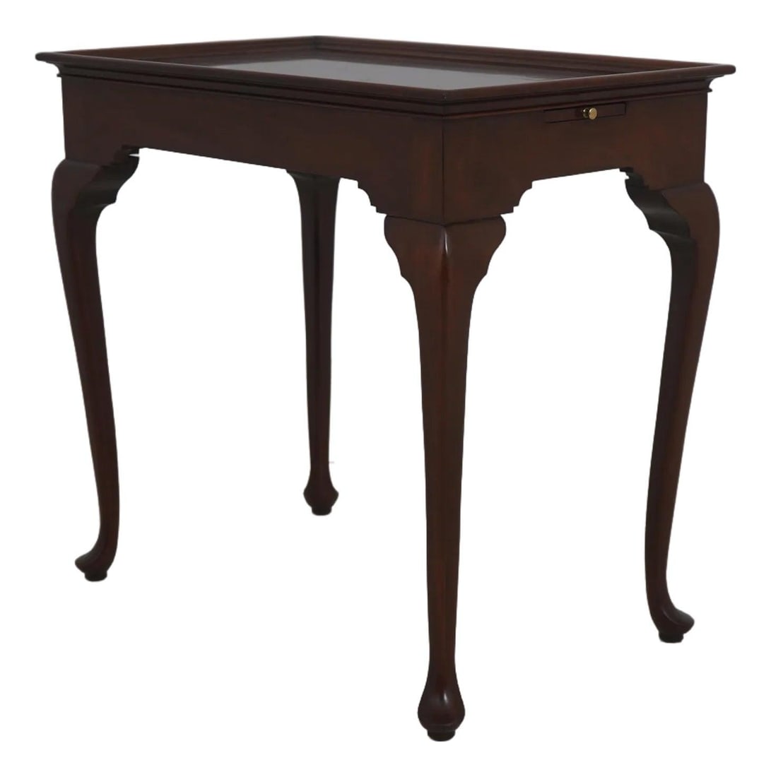 Mahogany Tea Table with Queen Anne Legs and Pull Out Candle Ends (1 of 10)