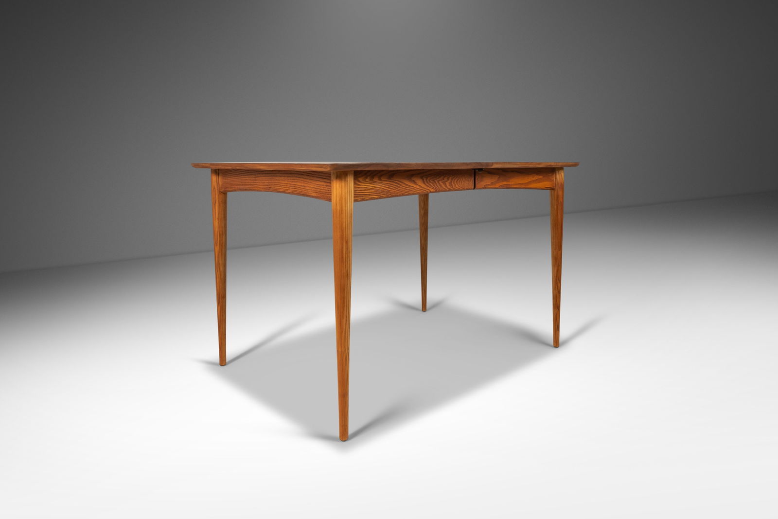 1960s Angular Mid Century Modern Solid Oak Dining Table USA - 4
