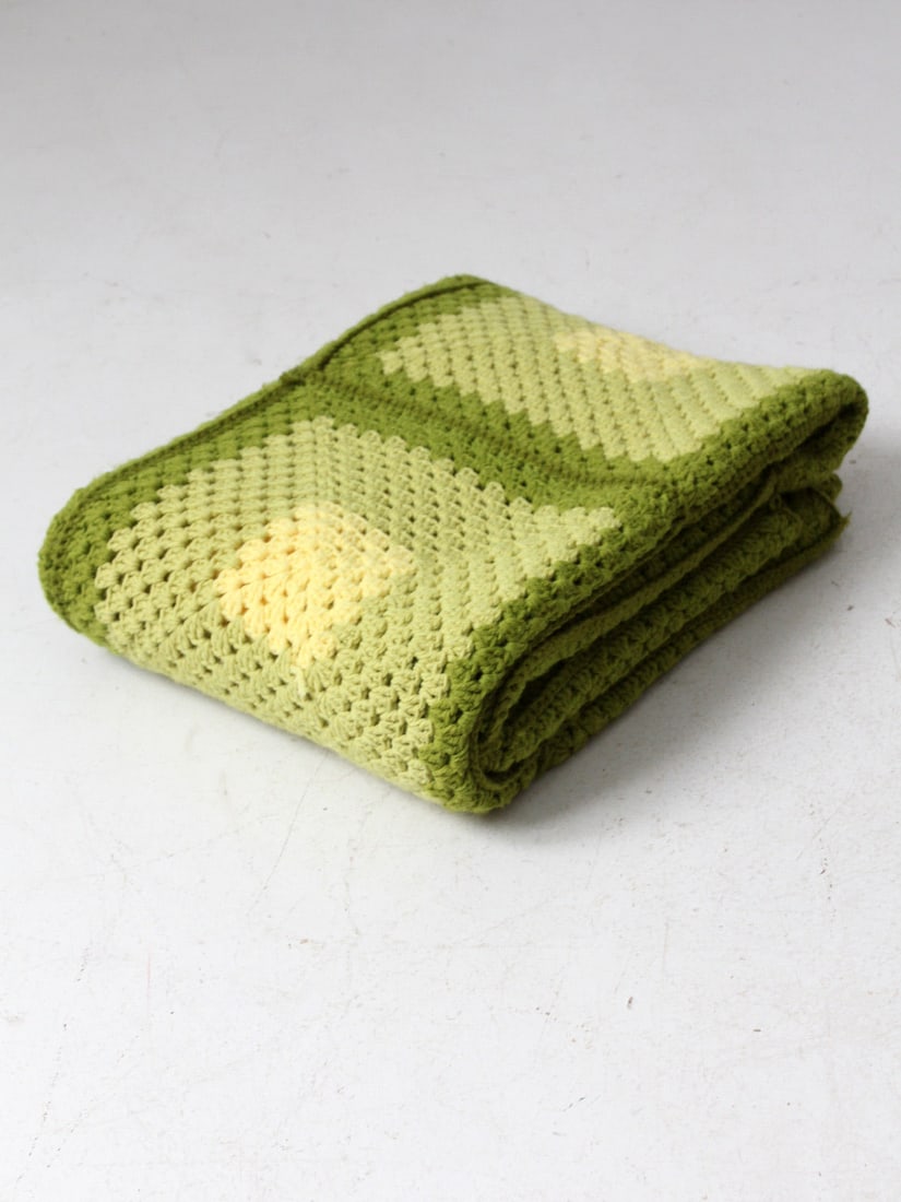 1970s Vintage Crochet Granny Square Afghan Blanket 75 x 58 (1 of 9)