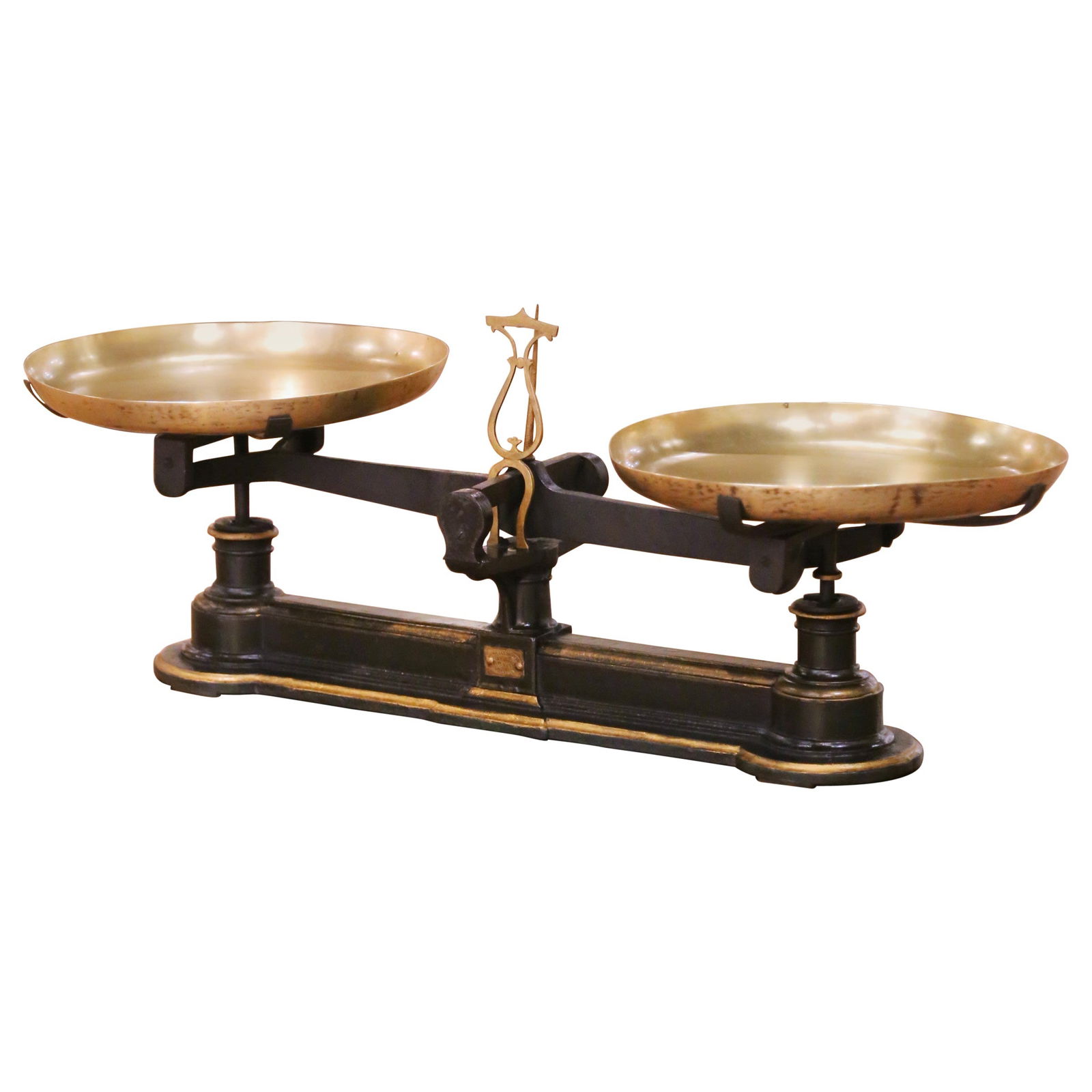 French Antique Iron Balance Scale with Brass Trays and Gilt Decoration circa 1870 (1 of 10)