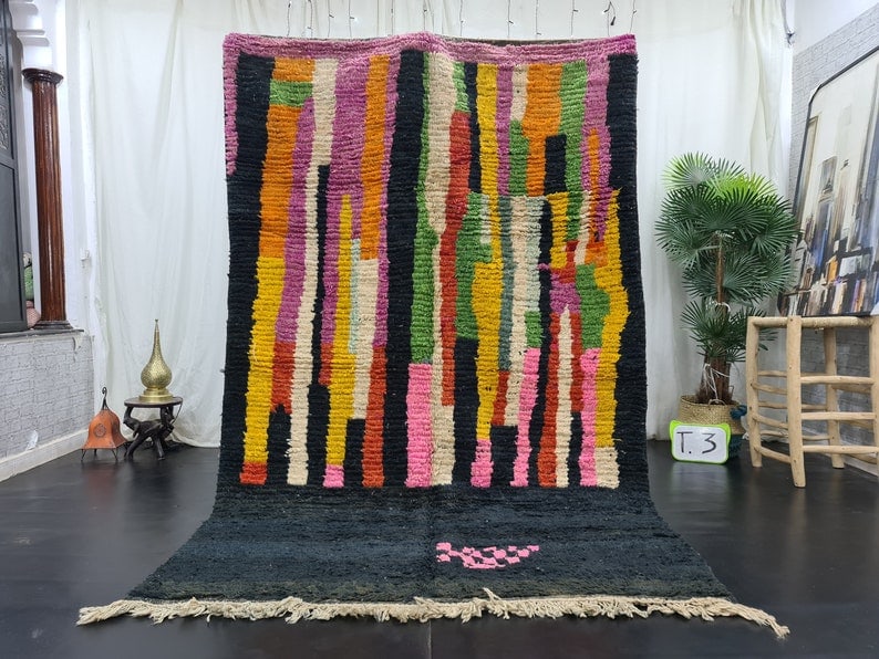 Authentic Handmade Moroccan Berber Wool Rug 8 x 5 Feet: Authentic Handmade Moroccan Berber Wool Rug 8 x 5 Feet Discover the beauty of this authentic handmade Moroccan Berber rug, meticulously crafted by local women weavers in the Middle Atlas Mountains.