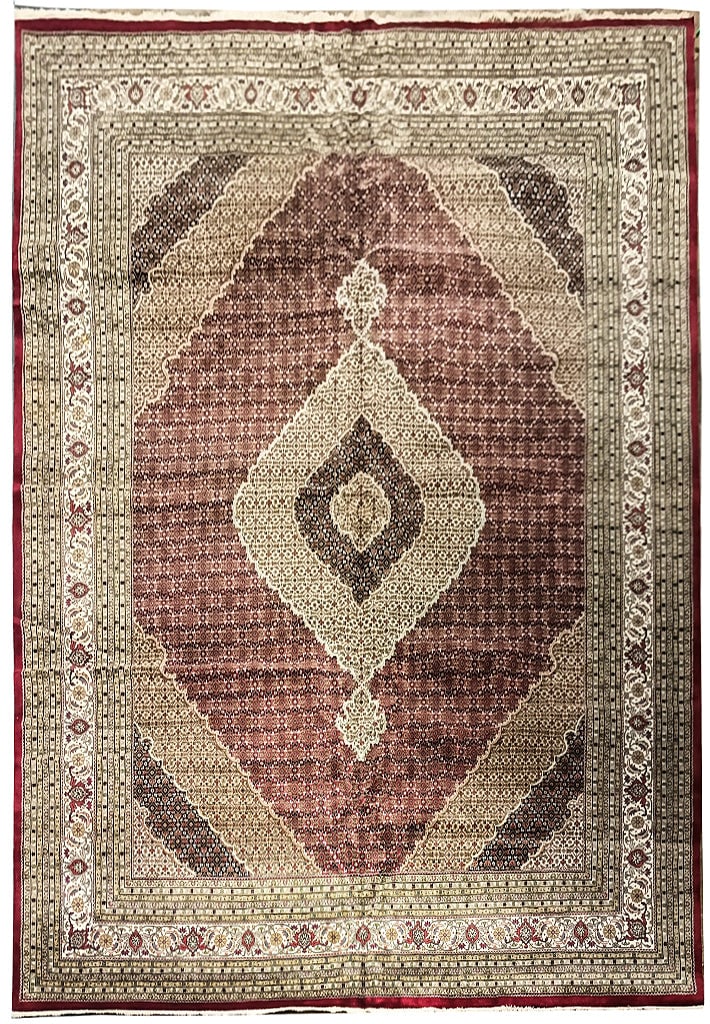 Luxurious 12 x 15.5 Tabriz Mahi Wool Silk Rug Burgundy Handmade: Luxurious 12 x 15.5 Tabriz Mahi Wool Silk Rug Burgundy Handmade Free continental US Shipping Introducing an exquisite 12' x 15.5' Tabriz Mahi Wool and Silk Rug in a stunning burgundy hue. This luxurio