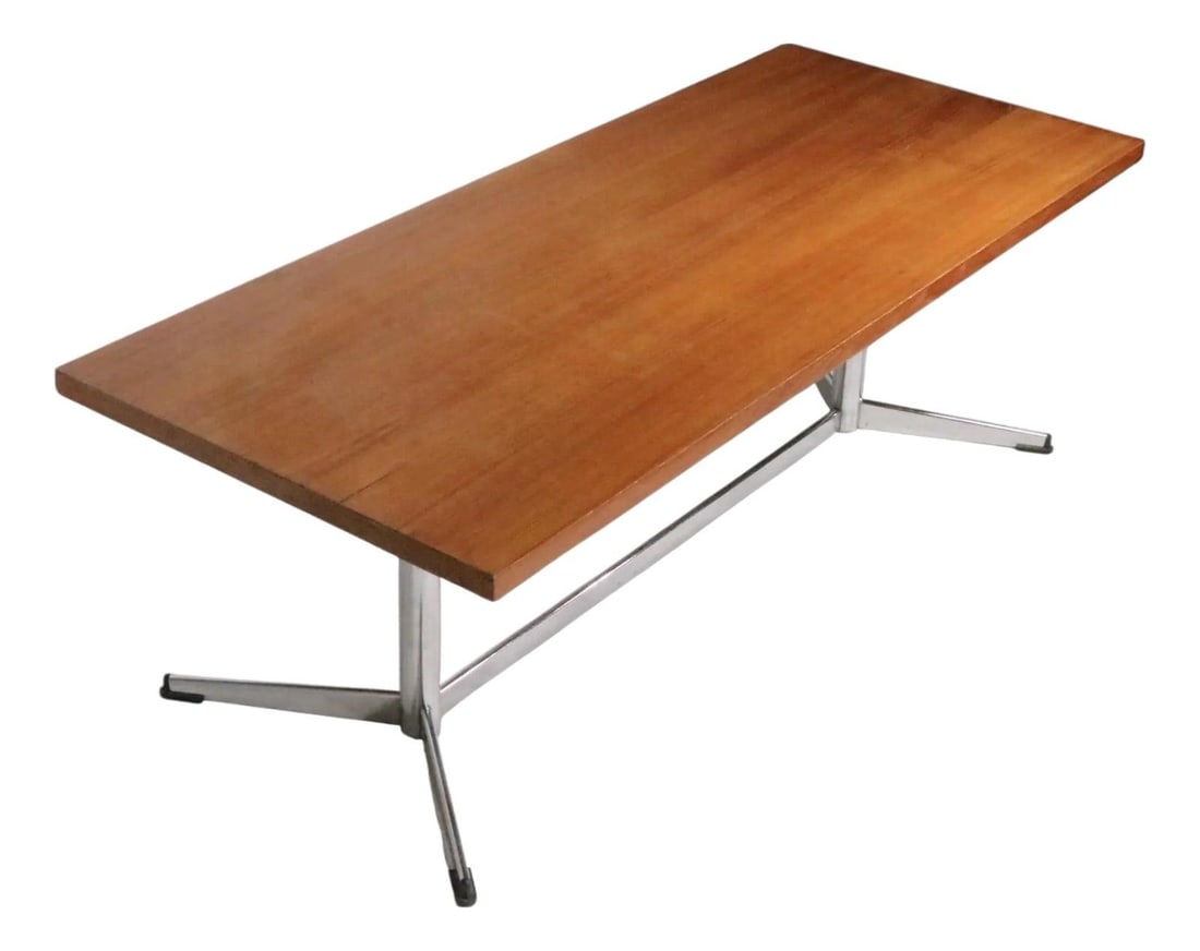 Mid Century Scandinavian Coffee Table Chrome Base Inspired by Finn Juhl: Mid Century Scandinavian Coffee Table Chrome Base Inspired by Finn Juhl This exquisite Mid Century Scandinavian Modern coffee table, inspired by the iconic designs of Finn Juhl, showcases a rectangula