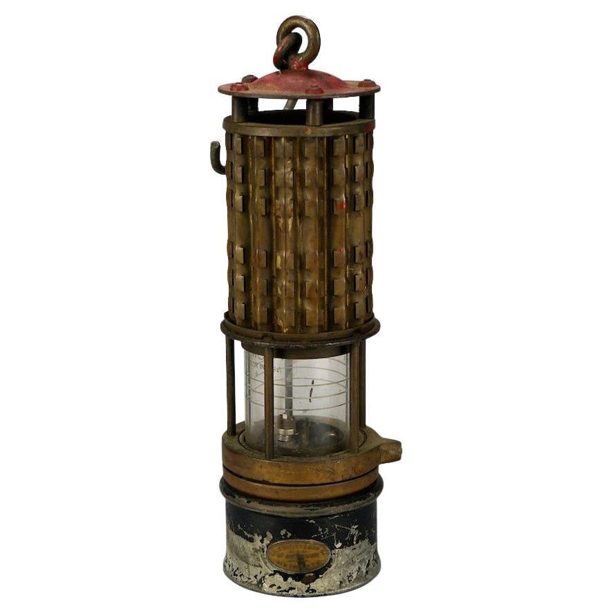 19th Century Wolf Safety Lamp Coal Miners Lamp New York (1 of 10)