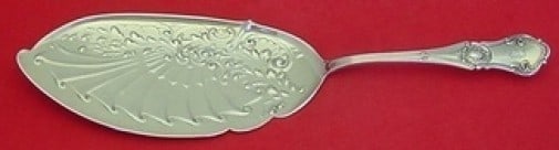 Gorham Regent Sterling Silver Fish Server 11 3/4" Monogrammed: Gorham Regent Sterling Silver Fish Server 11 3/4" Monogrammed This elegant fish server from the Regent pattern by Gorham is crafted from sterling silver and measures 11 3/4" in length. The piece featu