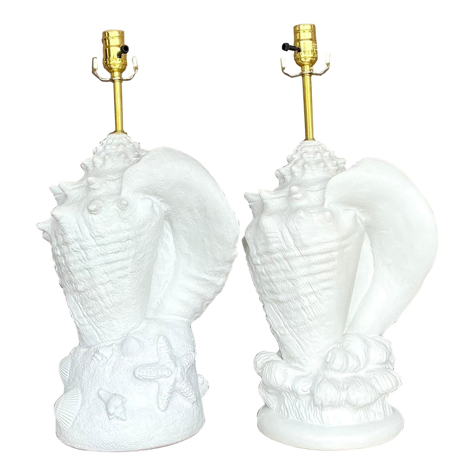 Vintage Coastal Conch Shell Lamps Set of Two White (1 of 7)