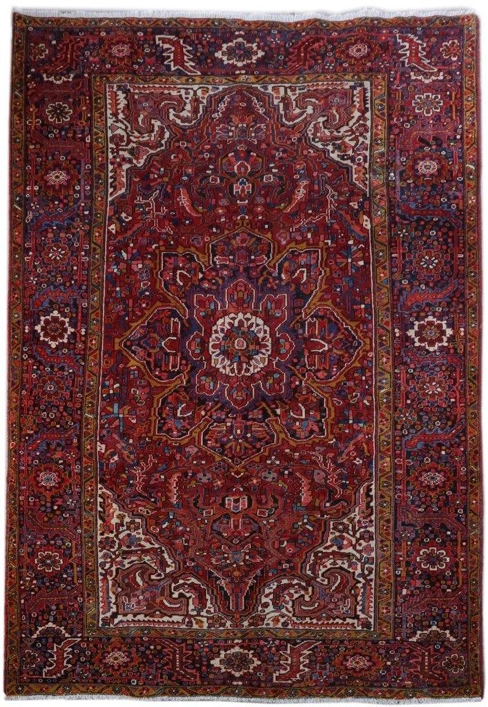 Handcrafted Persian Heriz Rug 8'4 x 12'2 Ethnic Tribal Design: Handcrafted Persian Heriz Rug 8'4 x 12'2 Ethnic Tribal Design Free continental US Shipping This exquisite Persian Heriz rug measures 8' 4" x 12' 2" and is handcrafted by skilled Persian artisans. Feat