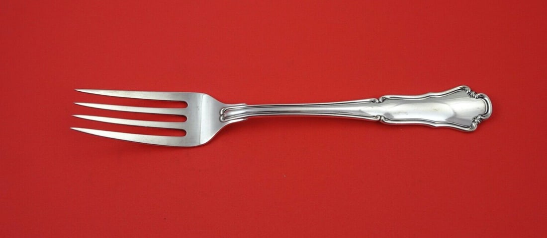 Buccellati Savoy Sterling Silver Vegetable Serving Fork 10.25": Buccellati Savoy Sterling Silver Vegetable Serving Fork 10.25" This elegant vegetable serving fork from the Savoy pattern by Buccellati is crafted from high-quality sterling silver. Measuring 10 1/4"