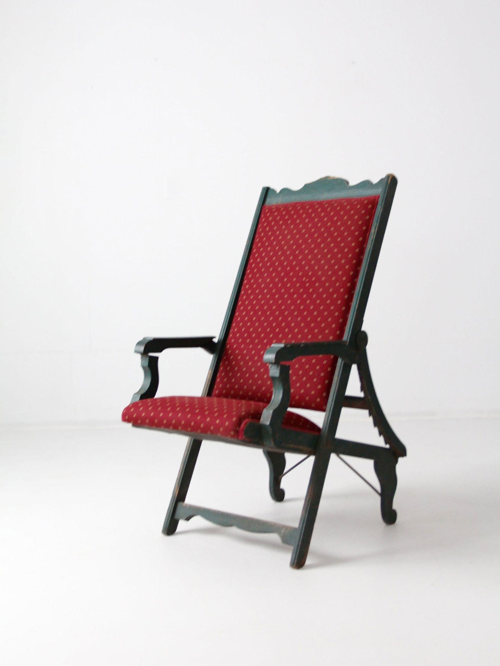 Antique Victorian Lawn Chair Pine Green Wood 8 Reclining Positions Burgundy Upholstery: Antique Victorian Lawn Chair Pine Green Wood 8 Reclining Positions Burgundy Upholstery This antique Victorian era lawn chair is a stunning piece from the 19th century, showcasing a classic design with