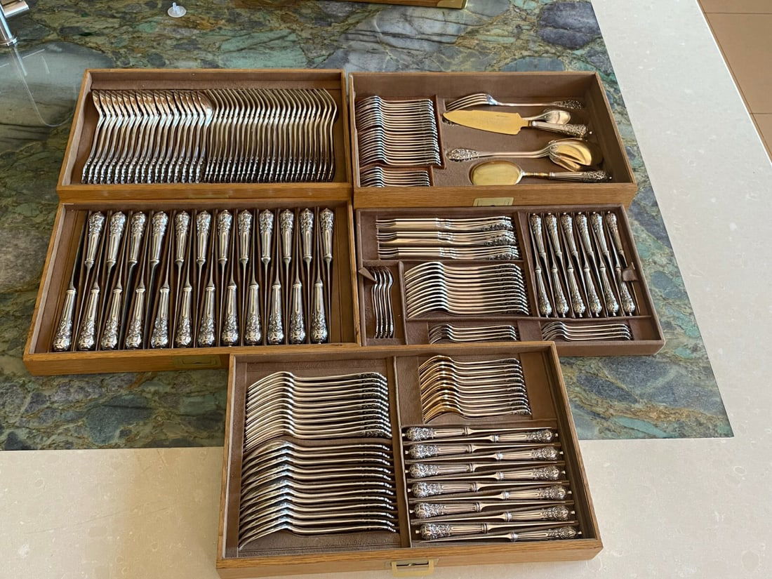 162 Piece Maison Cardeilhac French Sterling Silver Flatware Set with Box: 162 Piece Maison Cardeilhac French Sterling Silver Flatware Set with Box This stunning 162-piece French sterling silver flatware set, crafted by Maison Cardeilhac, dates back to the early 1900s. This