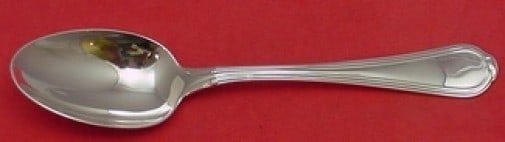 Christofle Oceana Sterling Silver Dinner Spoon 8 1/8 Inch: Christofle Oceana Sterling Silver Dinner Spoon 8 1/8 Inch This Oceana dinner spoon by Christofle is crafted from high-quality sterling silver, showcasing the elegant Oceana pattern. Measuring 8 1/8 in