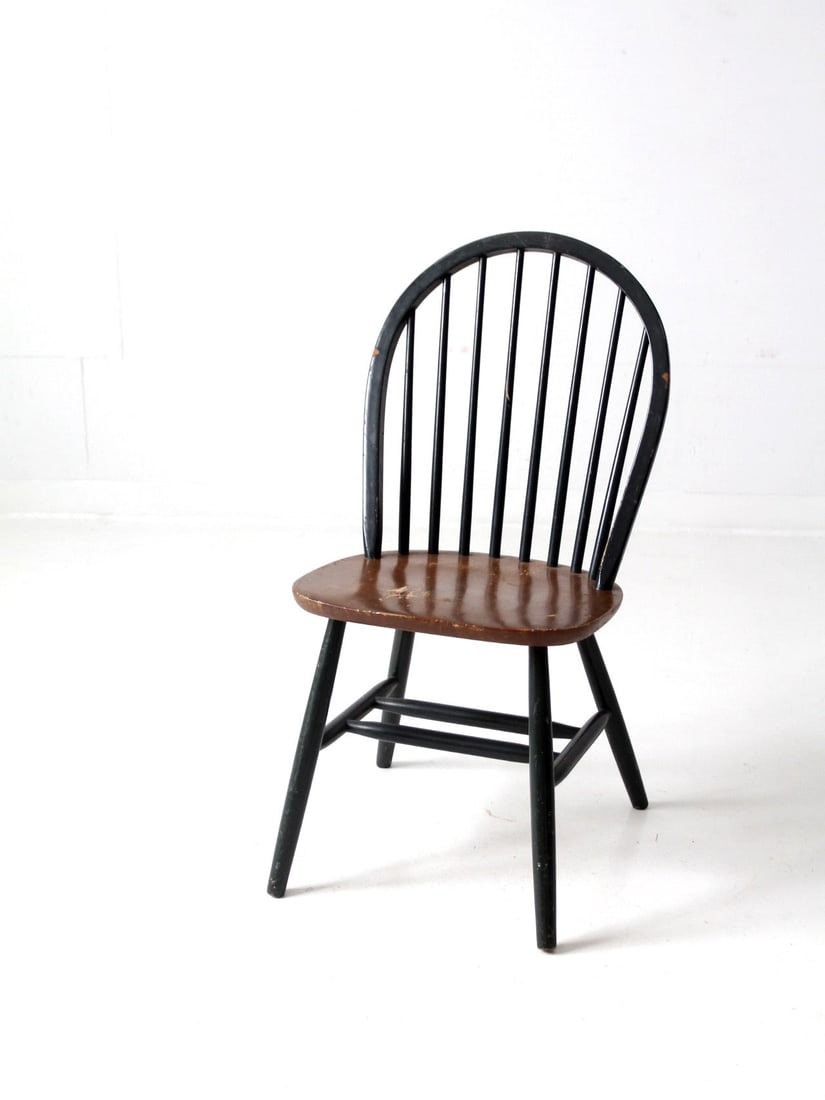Classic Windsor-Style Vintage Farmhouse Dining Chair (1 of 11)