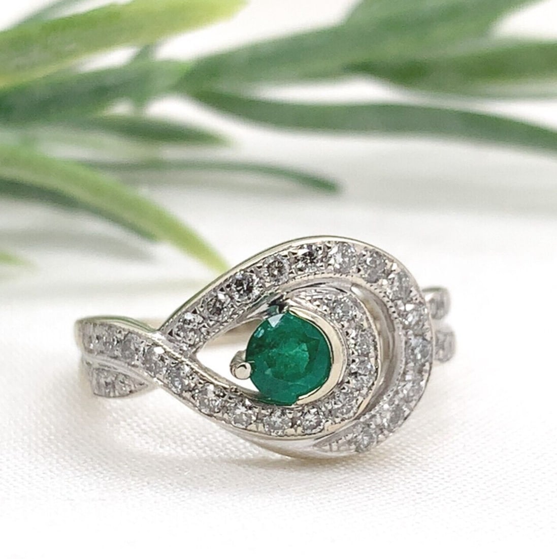 14k White Gold Emerald Diamond Ring 0.32ct by KSJ Size 6.5 Authentic GIA (1 of 13)