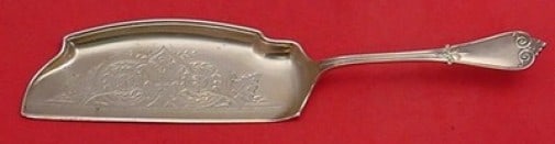 Tiffany & Co Beekman Pattern Sterling Silver Crumber 13 Inch: Tiffany & Co Beekman Pattern Sterling Silver Crumber 13 Inch This exquisite crumber, crafted by Tiffany & Co., showcases the elegant Beekman pattern and is made of high-quality sterling silver. Measur