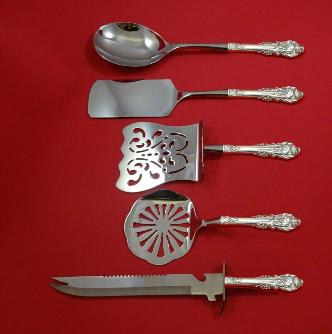 Sir Christopher Wallace Sterling Silver 5pc Brunch Serving Set Custom: Sir Christopher Wallace Sterling Silver 5pc Brunch Serving Set Custom Elevate your brunch gatherings with the exquisite Sir Christopher by Wallace Sterling Silver Brunch Serving Set. This 5-piece