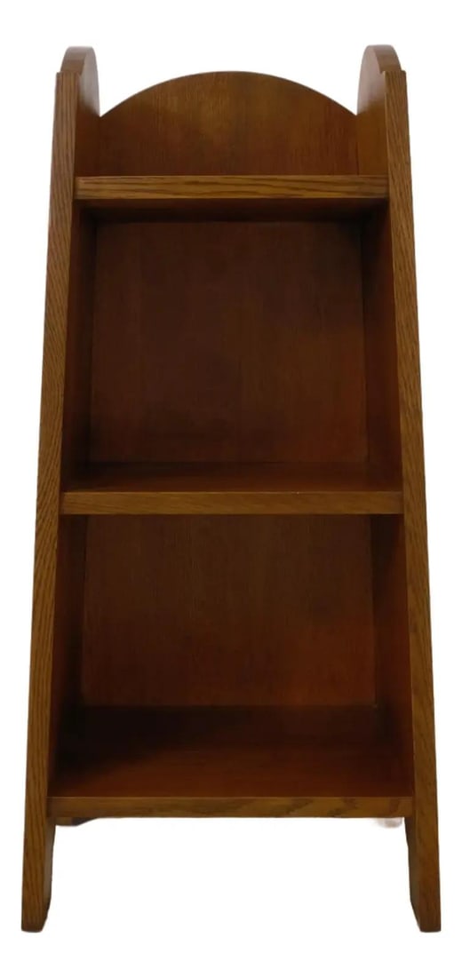 Mission Oak Bookcase Rare Roycroft Design Arts and Crafts Style: Mission Oak Bookcase Rare Roycroft Design Arts and Crafts Style This Stickley Roycroft Mission Oak bookcase features a rare model with high quality construction in the Arts & Crafts style. It showcase