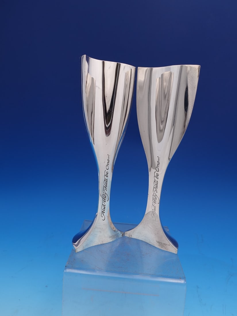 Cazanovia Abroad Dutch Sterling Silver 2-Piece Marriage Cup 8 3/4": Cazanovia Abroad Dutch Sterling Silver 2-Piece Marriage Cup 8 3/4" This stunning Dutch sterling silver marriage cup set from Cazanovia Abroad, Holland, features a modern design and consists of two pie